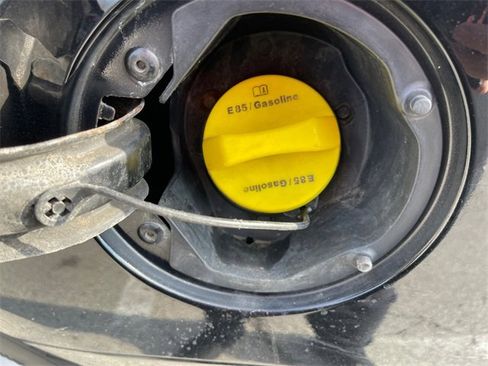 Used 2016 Chevrolet Impala LTZ image 16