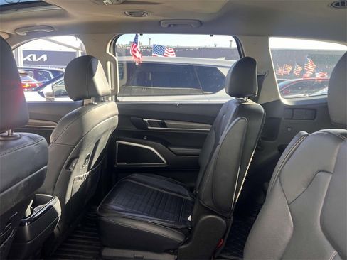 Used 2022 Kia Telluride EX w/ EX Premium Package image 12