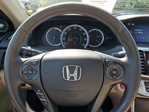 Used 2015 Honda Accord EX-L image 20