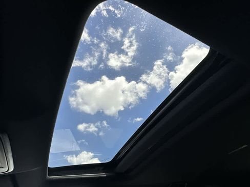 Used 2025 Honda CR-V Sport-L image 17