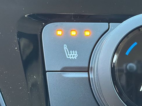 Used 2026 Toyota Grand Highlander XLE FWD image 31