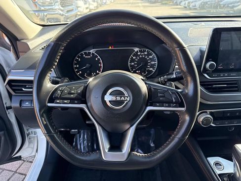 Certified 2023 Nissan Altima 2.5 SR image 29