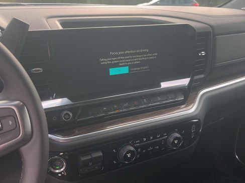 New 2026 Chevrolet Silverado 1500 LT w/ Z71 Off-Road Package AWD/4WD image 18