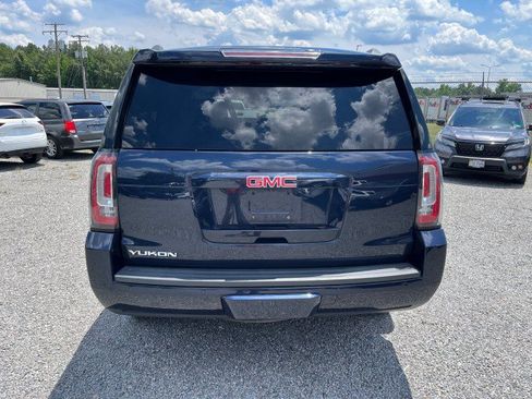 Used 2020 GMC Yukon SLT w/ Open Road Package AWD/4WD image 8