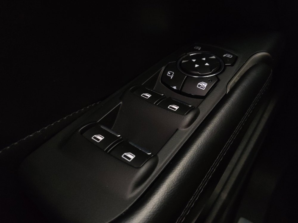 Used 2017 Lincoln MKC Select w/ Select Plus Package FWD image 27