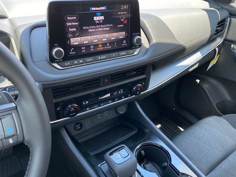 New 2026 Nissan Rogue SV w/ Cold Weather Package AWD/4WD image 17