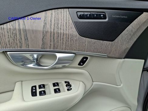 Certified 2023 Volvo XC90 B6 Plus AWD/4WD image 15