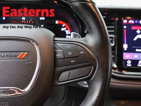 Used 2025 Dodge Durango GT RWD image 16