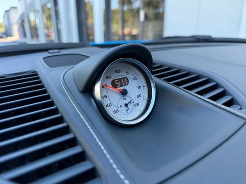 Used 2017 Porsche 911 Turbo S AWD/4WD image 30