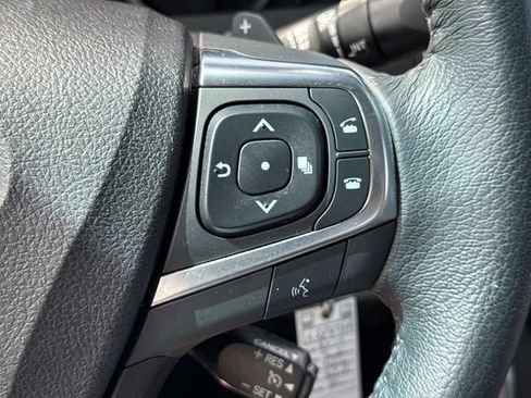 Used 2017 Toyota Camry SE FWD image 23