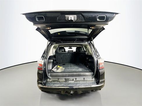 Used 2017 Toyota 4Runner Limited image 36