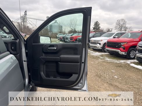 Used 2024 Chevrolet Silverado 1500 Custom image 32