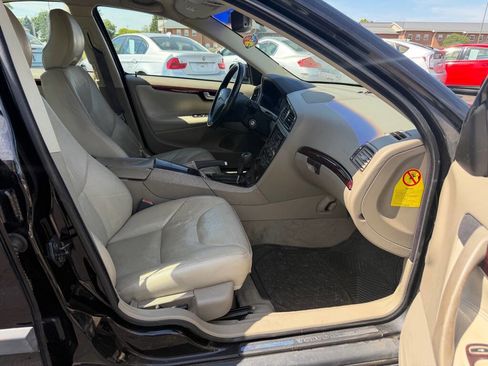 Used 2004 Volvo S60 2.5T FWD image 11