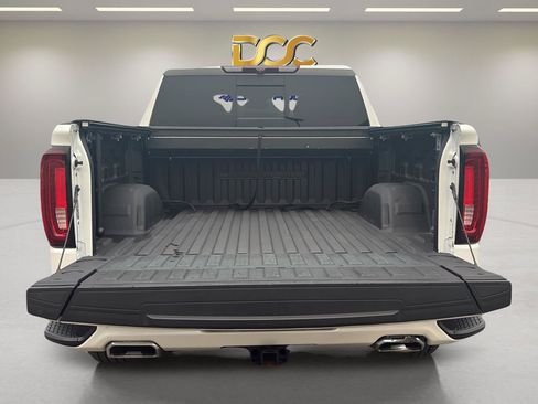 Used 2022 GMC Sierra 1500 Denali AWD/4WD image 9