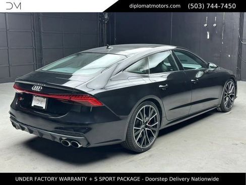 Used 2023 Audi S7 Premium Plus w/ Premium Plus Package AWD/4WD image 7