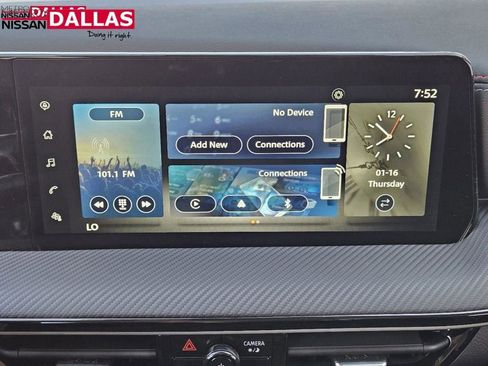 New 2025 Nissan Kicks SR image 15