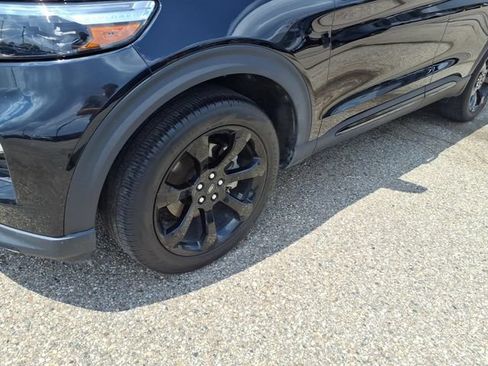 Certified 2024 Ford Explorer ST-Line w/ Class IV Trailer Tow Package AWD/4WD image 4