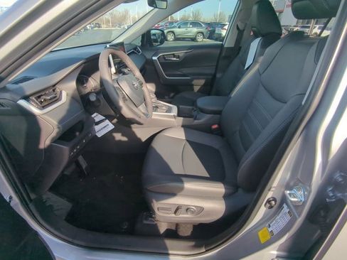 Used 2025 Toyota RAV4 XLE Premium w/ Weather Package image 8