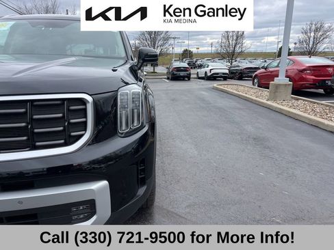 Used 2025 Kia Telluride SX w/ SX Captain's Chair Package FWD image 21