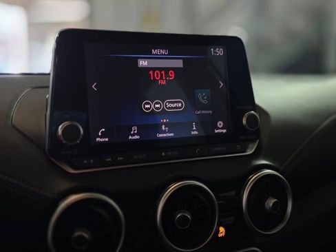 Used 2020 Nissan Sentra SV image 20