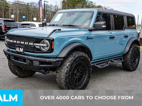 Used 2023 Ford Bronco Wildtrak image 3