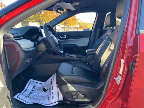 New 2026 Jeep Compass Limited image 19