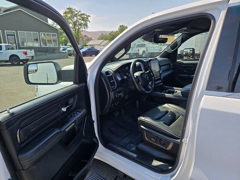 Used 2022 RAM 1500 Limited w/ Body-Colour Bumper Group image 22