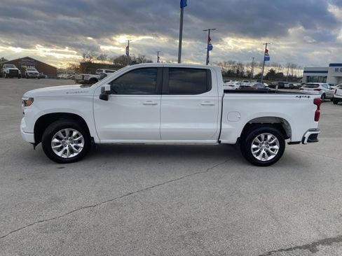 Used 2022 Chevrolet Silverado 1500 Custom image 7