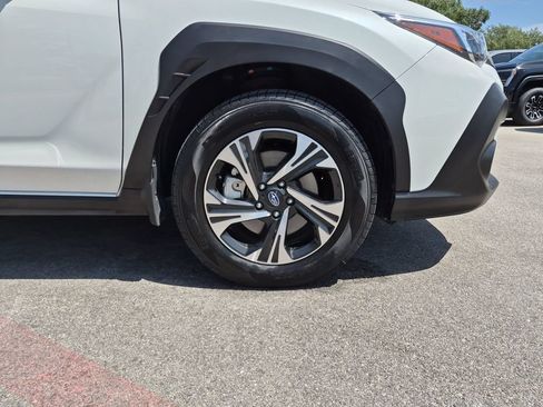 Used 2024 Subaru Crosstrek 2.0i Premium AWD/4WD image 17