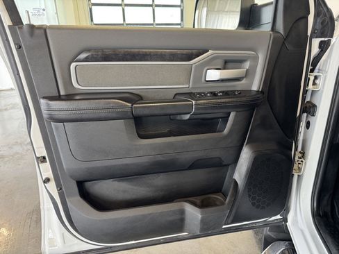 Used 2022 RAM 2500 Big Horn w/ Level A Equipment Group AWD/4WD image 15