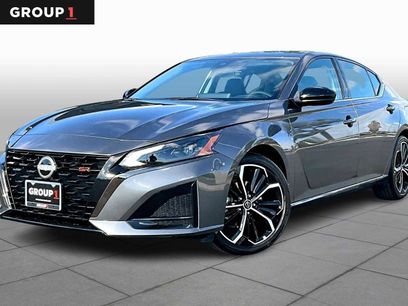 New 2025 Nissan Altima 2.5 SR