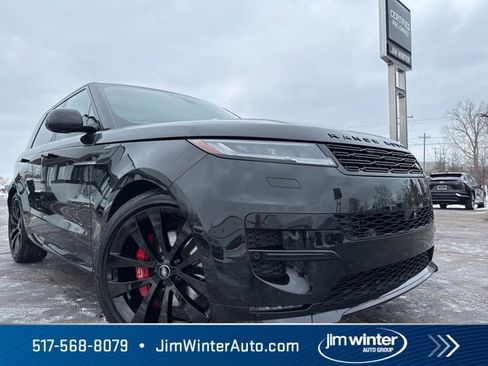 Used 2024 Land Rover Range Rover Sport Dynamic SE image 2