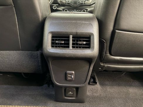 Used 2023 GMC Terrain AT4 w/ Infotainment Package II AWD/4WD image 14