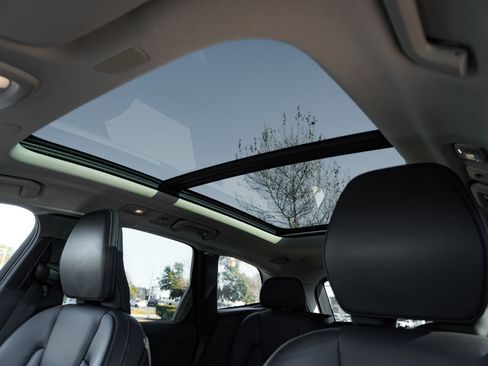 Used 2023 Volvo XC60 B5 Ultimate image 27