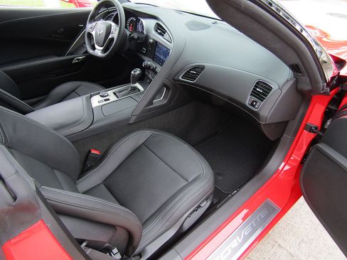 Used 2017 Chevrolet Corvette Stingray Coupe w/ 3LT Preferred Equipment Group RWD image 13