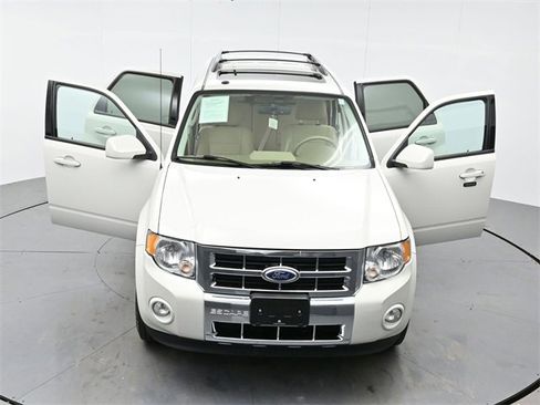 Used 2011 Ford Escape Limited w/ 302A Rapid Spec Order Code image 44