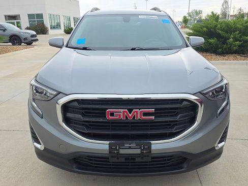 Used 2019 GMC Terrain SLE w/ Driver Convenience Package image 8