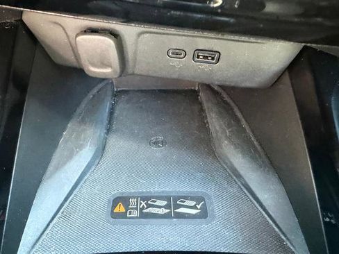 Used 2024 Chevrolet Trax ACTIV w/ Sunroof Package image 21