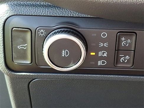 Certified 2025 Ford Explorer ST-Line image 21