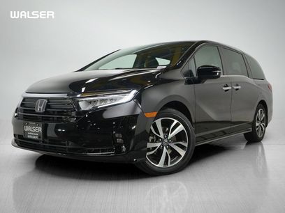 Used 2024 Honda Odyssey Touring