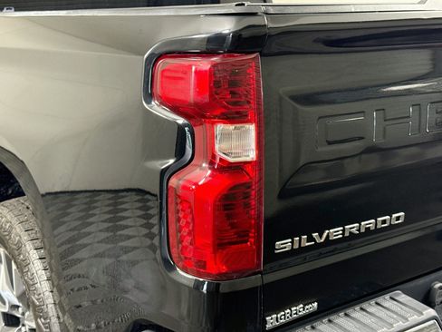 Used 2019 Chevrolet Silverado 1500 LT w/ All-Star Edition RWD image 36
