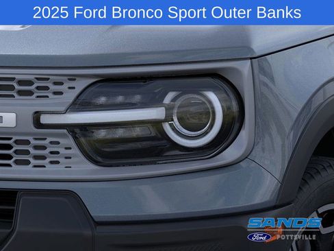 New 2025 Ford Bronco Sport Outer Banks image 18