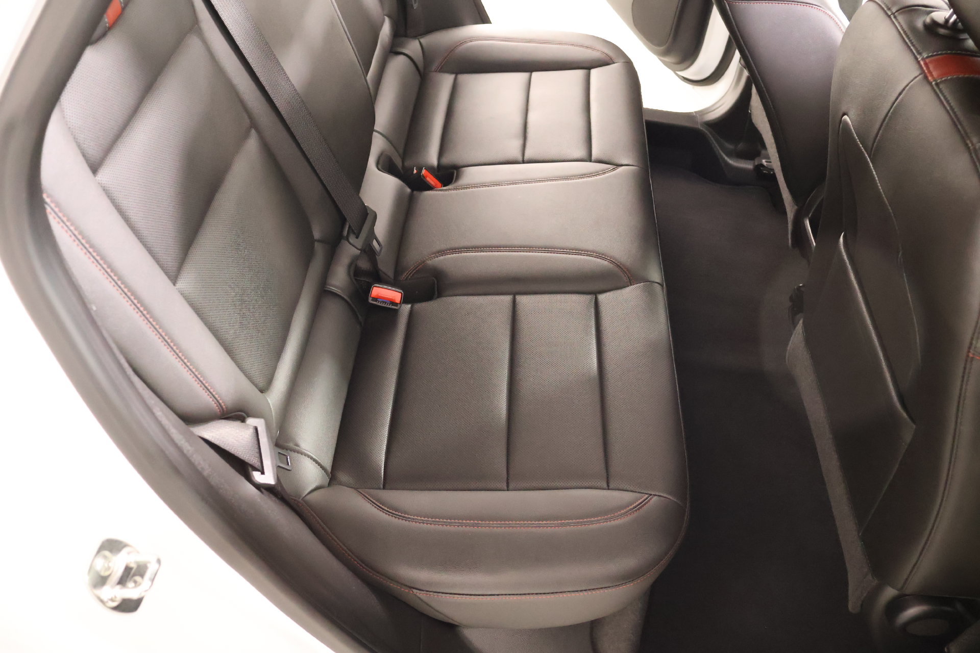 Used 2025 Chevrolet Trax RS w/ Driver Confidence Package FWD image 14