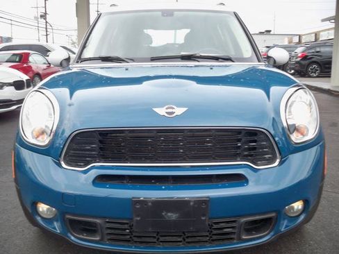 Used 2011 MINI Cooper Countryman S image 2