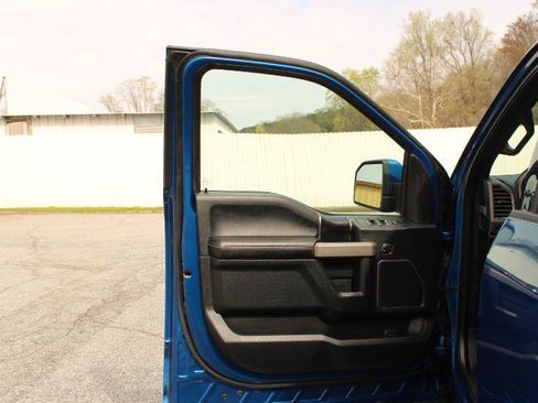 Used 2018 Ford F150 Raptor w/ Equipment Group 802A Luxury AWD/4WD image 15