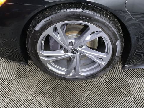 Used 2023 Audi e-tron GT Premium Plus image 20