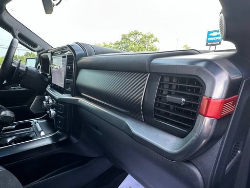 Used 2025 Ford F150 Raptor AWD/4WD image 15