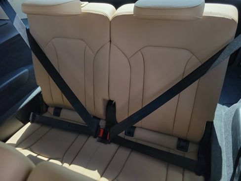 Used 2024 Audi Q7 3.0T Premium Plus image 12