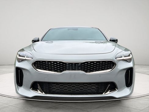 Used 2023 Kia Stinger GT2 w/ Option Group 015 RWD image 3