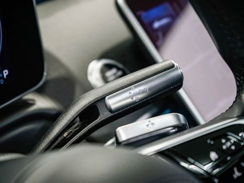 Certified 2023 Mercedes-Benz S 500 4MATIC image 21